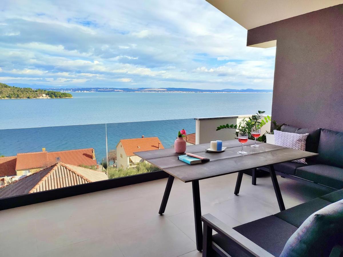 Luxury Sunrise Jacuzzi Apts, 50 M From The Beach Kali Buitenkant foto