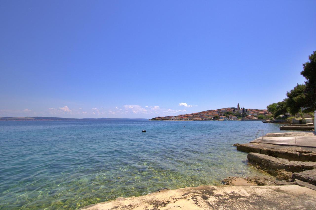 Luxury Sunrise Jacuzzi Apts, 50 M From The Beach Kali Buitenkant foto